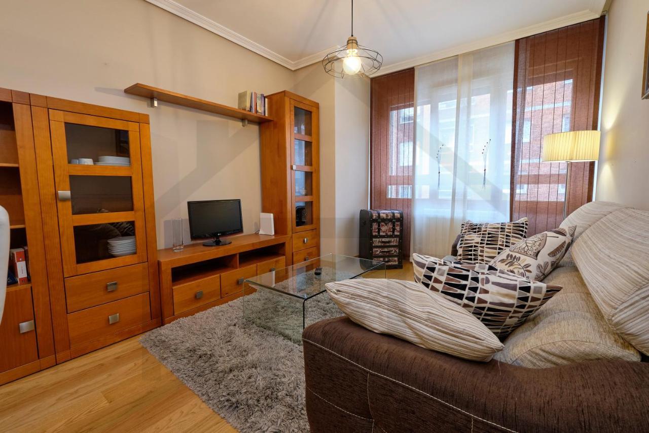אוביידו Apartamento Candelaria - Lujo A Un Paso Del Centro מראה חיצוני תמונה