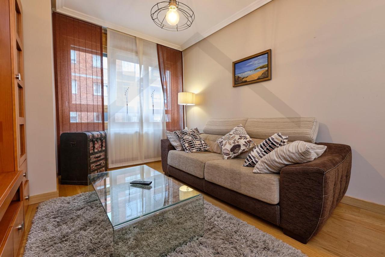 אוביידו Apartamento Candelaria - Lujo A Un Paso Del Centro מראה חיצוני תמונה