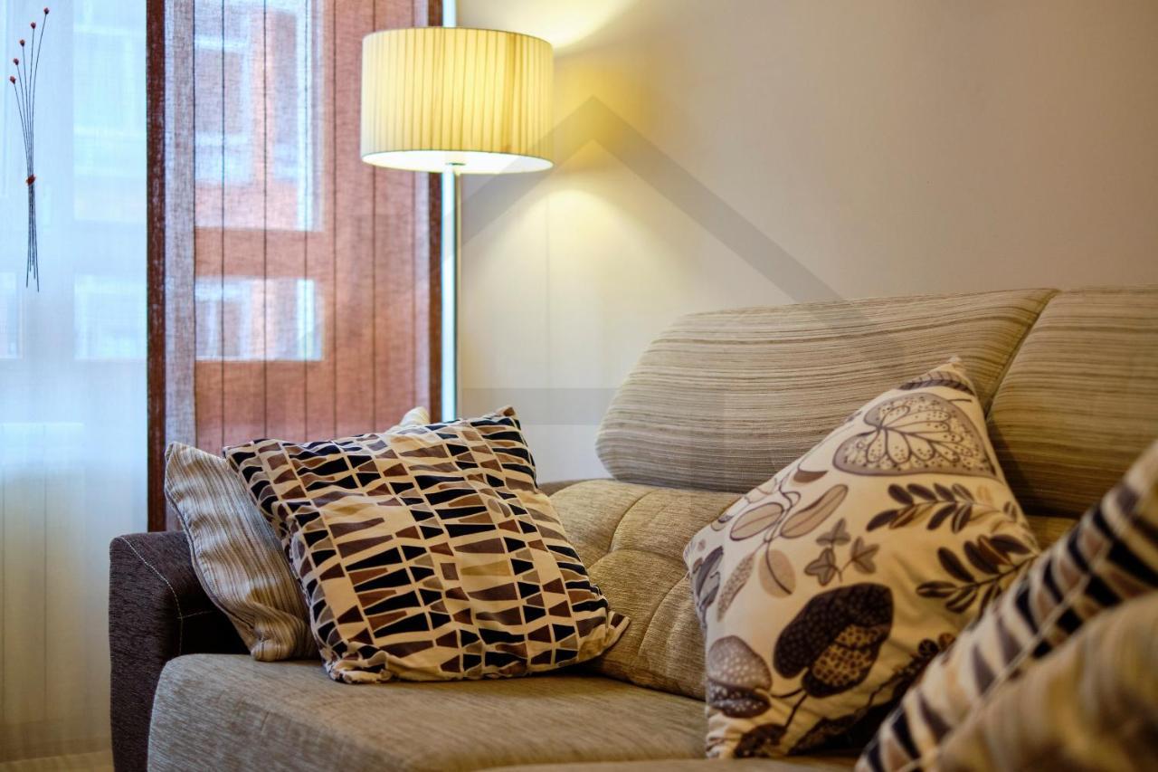 אוביידו Apartamento Candelaria - Lujo A Un Paso Del Centro מראה חיצוני תמונה