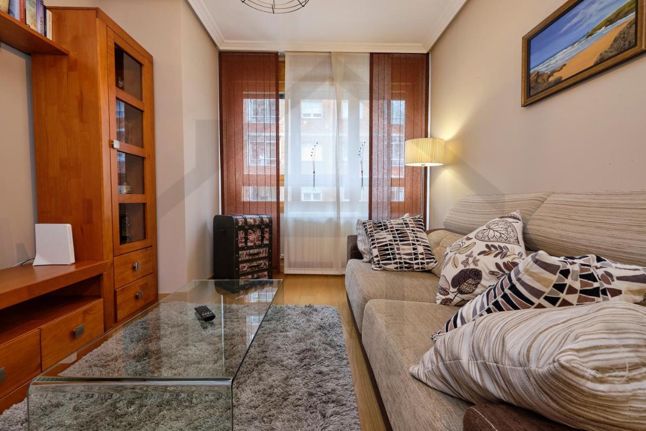 אוביידו Apartamento Candelaria - Lujo A Un Paso Del Centro מראה חיצוני תמונה