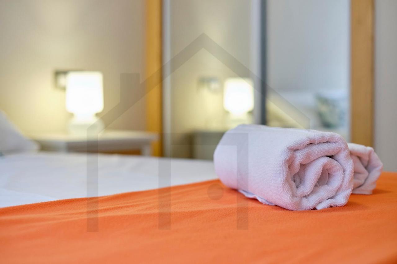 אוביידו Apartamento Candelaria - Lujo A Un Paso Del Centro מראה חיצוני תמונה